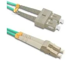 QOLTEC 54352 Qoltec Optic Patchcord LC/UPC - SC/UPC Multimode 50/125 OM4 Duplex 10m