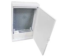 Sabaj System Sabaj Ant paviršiaus montuojama multimedijos spintelė Multialfa plastikinė 310x530x105mm baltos durys, skląstis MULTIALFA 530 BD 5-014MULTIALFA 530 BD