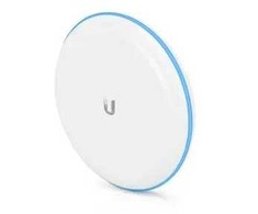 Maršrutizatorius Ubiquiti UBB | Dauguma bevielių įrenginių | UniFi pastatų tarpusavio ryšys, 60 GHz, 5 GHz, 1 Gbps+, 1x RJ45 1000 Mb/s