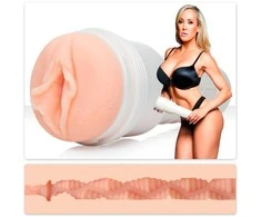 Brandi Love Heartthrob