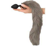 Fluffy Tail Pilkas