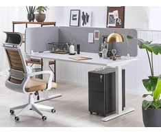 Beliani Rašomojo stalo pertvara WALLY 120 x 40 cm šviesiai pilka