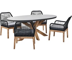 Lauko baldų komplektas Beliani Sodo baldų komplektas 4 asmenims ORISTANO, juodas betonas su pagalvėlėmis