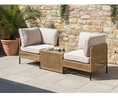 Lauko baldų komplektas Beliani Sodo sofa su staliuku 2 asmenims OMEGANA šviesiai smėlio spalvos technoratanas