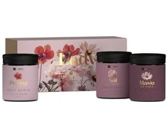 Hiskin Lady Flowers komlektas vonios druska 200ml + kūno šveitiklis 200ml + kūno sviestas 200ml