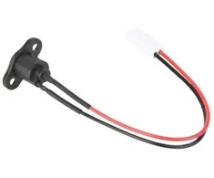 Xiaomi paspirtuko krovimo lizdas