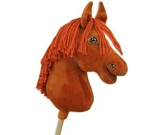 Super Hobby Horse Medinis žaislinis arkliukas – kaštoninis Premium
