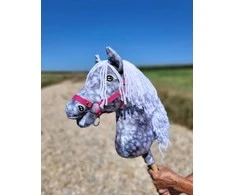 Super Hobby Horse Medinis hobio arkliukas pilkas su balta karčia