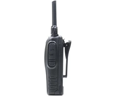 4 nešiojamų radijo stotelių rinkinys PNI PMR R40 PRO, komplekte yra baterijos, įkrovikliai ir ausinės
