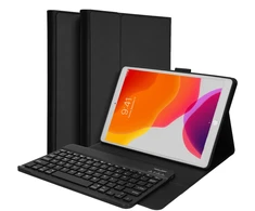 Accezz „Bluetooth“ klaviatūros dėklas su atlenkiamu dangteliu, skirtas iPad 9 (2021) 10.2 col. / iPad 8 (2020) 10.2 col. / iPad 7 (2019) 10.2 col. – QWERTZ / DE – Juodas