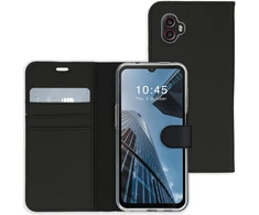 Accezz piniginės tipo TPU atverčiamas dėklas, skirtas Samsung Galaxy Xcover 6 Pro – juodas