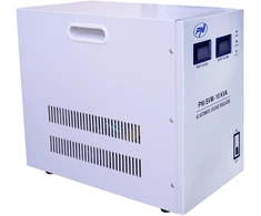 Įtampos stabilizatorius PNI SVM-10K, 10 KVA, su servovarikliu, 230V išėjimas