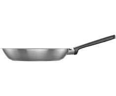 Keptuvė Fiskars, Ø 28 cm, nerūdijantysis plienas