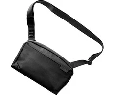 Krepšys UNIQ Arden Sling 2L juodos spalvos