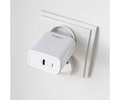 Maxlife MXTC-10-20C PD QC įkroviklis 1x USB-C 20W baltos spalvos