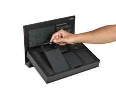 Dėklas Pitaka dovanų dėžutė – Classic Juodas kolekcija – iPhone 17 Pro