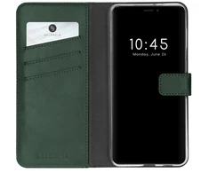 Selencia natūralios odos atverčiamas dėklas, skirtas iPhone 13 Pro – žalias