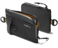 SPIGEN LF300 MINKŠTAS RFID KORTELIŲ DĖKLAS Juodas