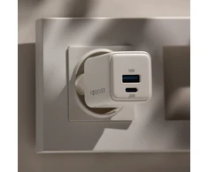Forever TC-08-20AC GaN PD QC įkroviklis 1x USB-C 1x USB 20W baltas