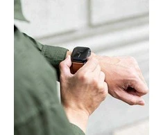 Uniq Išmaniojo laikrodžio Apple Watch 7 ekrano rėmelis, 41mm