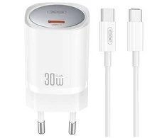 XO laidinis įkroviklis CE20 PD 30W 1x USB-C baltos spalvos + kabelis USB-C - USB-C