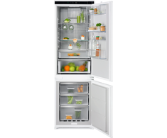 177 cm įmontuojamas šaldytuvas su šaldikliu Electrolux E8MNCC18S