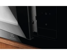 Įmontuojama mikrobangų krosnelė Electrolux LMS4253TBK