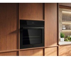 Orkaitė Electrolux EOE9P3XT