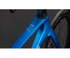Dviratis Cube Agree C:62 EX topasblue'n'baltas 2026-56 cm (Dydis: 56 cm)