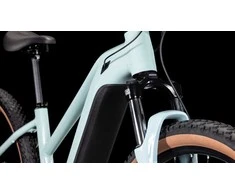 Elektrinis dviratis Cube Reaction Hybrid Performance 625 Trapeze 27.5 skylightblue'n'baltas 2025-S (Dydis: S)