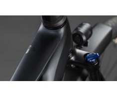 Elektrinis dviratis Cube Touring Hybrid ONE 600 coal'n'chrome 2026-62 cm (Dydis: 62 cm)