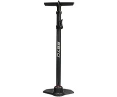 Pompa pastatoma BETO steel CMP-150SGAN Dual-head su manometru