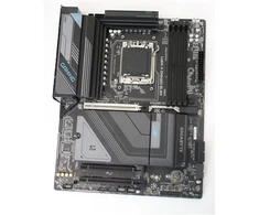 Gigabyte REFURBISHED USED WITHOUT INSTRUCTIONS WITHOUT ORIGINAL BOX WITHOUT ANTENNA X870 GAMING X WIFI7SO ()