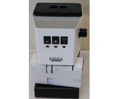 Išparduodama. Gaggia RI9481/13 Classic Evo Pump pressure 15 bar Built-in milk frother Ground 1300 W Baltas DAMAGED P (Pažeista pakuotė)
