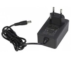 Quadralite 12V 2A Thea LED kintamosios srovės adapteris