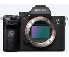 Sony α 7 III MILC Body 24.2 MP CMOS 6000 x 4000 pikselių Juodas