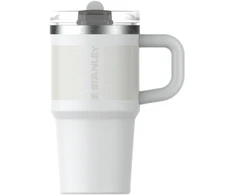 Stanley Termospuodelis su šiaudeliu The Quencher ProTour Flip Straw Tumbler 0.59L baltas