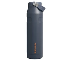 Stanley „IceFlow™“ buteliukas su atlenkiamu šiaudeliu, 2,0 l, 1,06 l, dvigubas