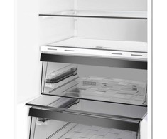 Whirlpool Šaldytuvas | WHK 26403 XP6E | Energy efficiency class C | Free standing | Combi | Height 203.5 cm | No Frost system | Šaldytuvas net capacity 249 L | Šaldiklis net capacity 106 L | 35 dB | Pearl Inox