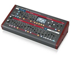 Behringer DEEPMIND 12XD stalinis analoginis sintezatorius