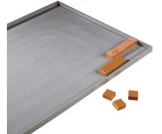 Cake mat with rim, fine relief, 55.5x36x1 cm