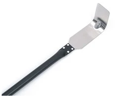 Oven scraper