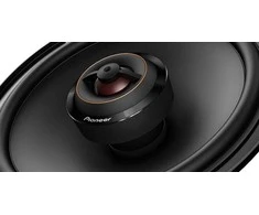 Pioneer 17 cm:n 2-TIE KOAKSIAALIKAIUTIN TS-D65F