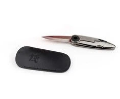 Pocket peilis in a leAether sheath