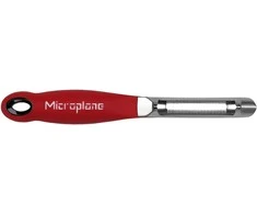 Specialty vegetable peeler, red