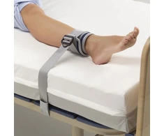 Čiurnos fiksavimo diržas prie lovos