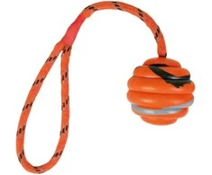 TRIXIE Wavy kamuolys su virve,natūrali guma, ø 6-30 cm
