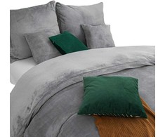 Mikropluošto patalynės komplektas 160x200 cm, minkštas pliušinis meškiuko dizainas, jauki pilka spalva, antklodės ir pagalvių užvalkalai, miegamojo tekstilė