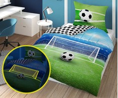 Detexpol ŠVYTI TAMSIOJE PATALĖJE 140 x 200 FUTBOLIS FUTBOLO ĮVARTOS LAUKAS