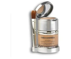 Essence Cosmetics Etre Belle Tc maskavimo priemonė ir makiažas 7